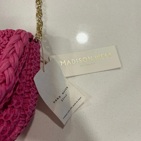 Madison West NWT Pink Woven Handbag with Gold Chain - Picture 7 of 13